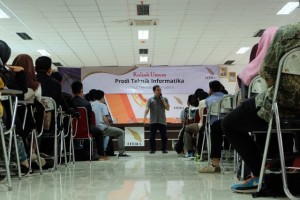 Microsoft Indonesia Ajak Mahasiswa ITERA Bersiap Hadapi Dunia Kerja