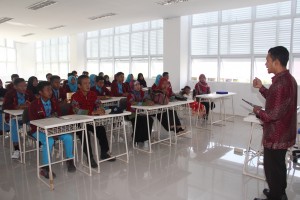 SMA Mandala Utama Tulang Bawang Study Tour ke ITERA