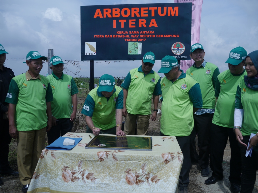 Arboretum ITERA Diresmikan