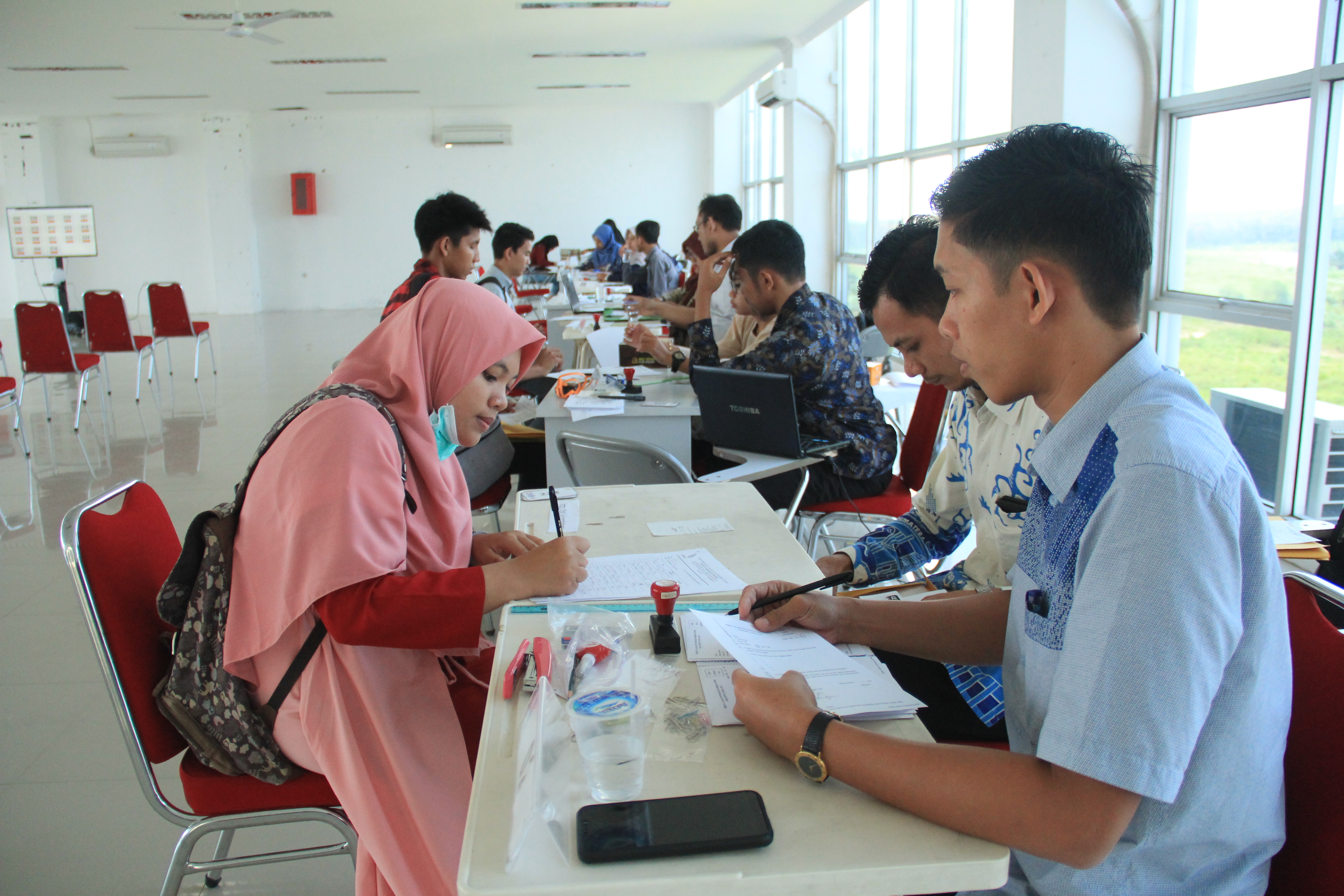 Rektor Pantau Verifikasi Berkas Calon Mahasiswa Baru ITERA