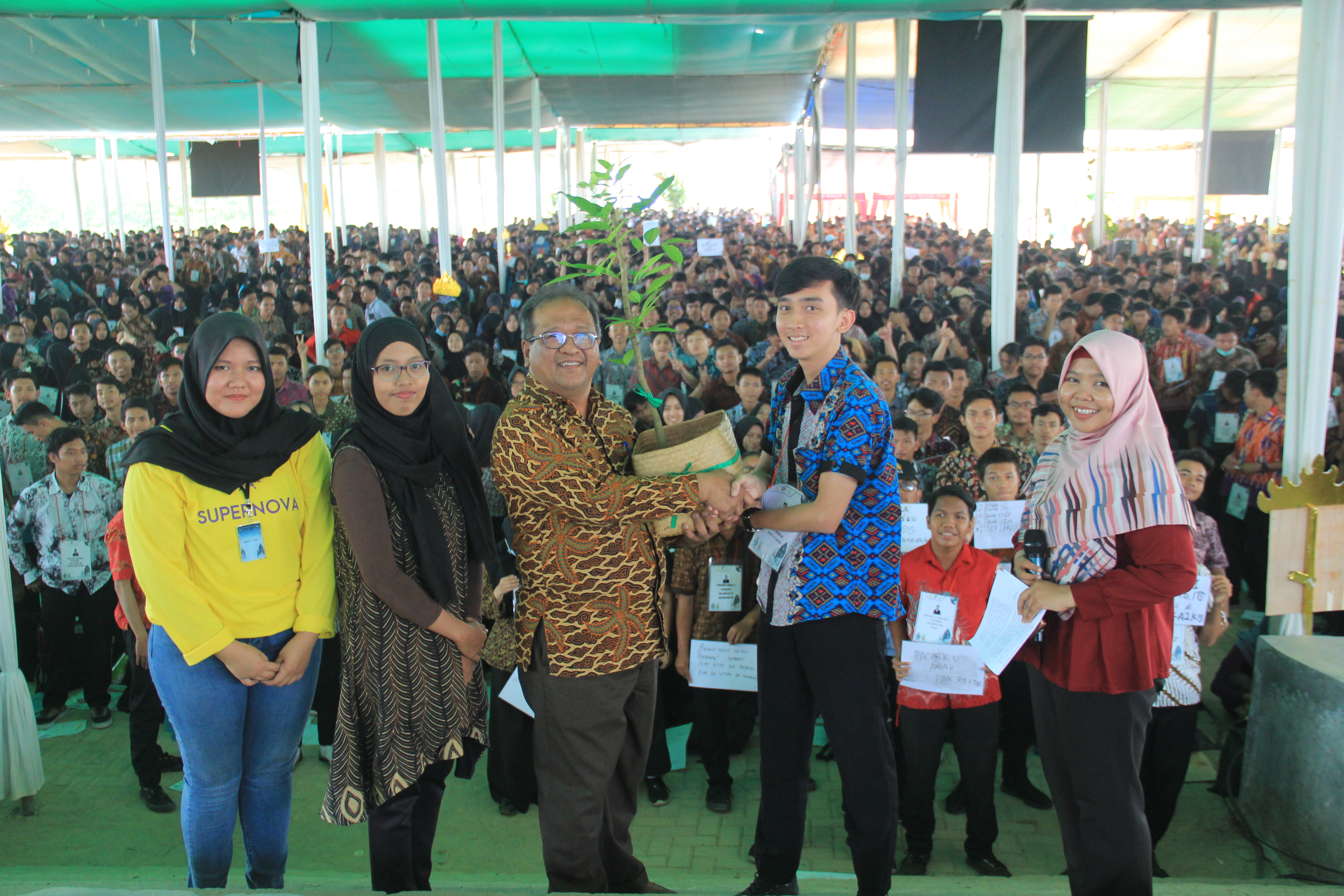 Rektor ITERA Launching Program Penghijauan Kampus