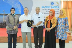 Sekolah Farmasi ITB Silaturahmi ke ITERA