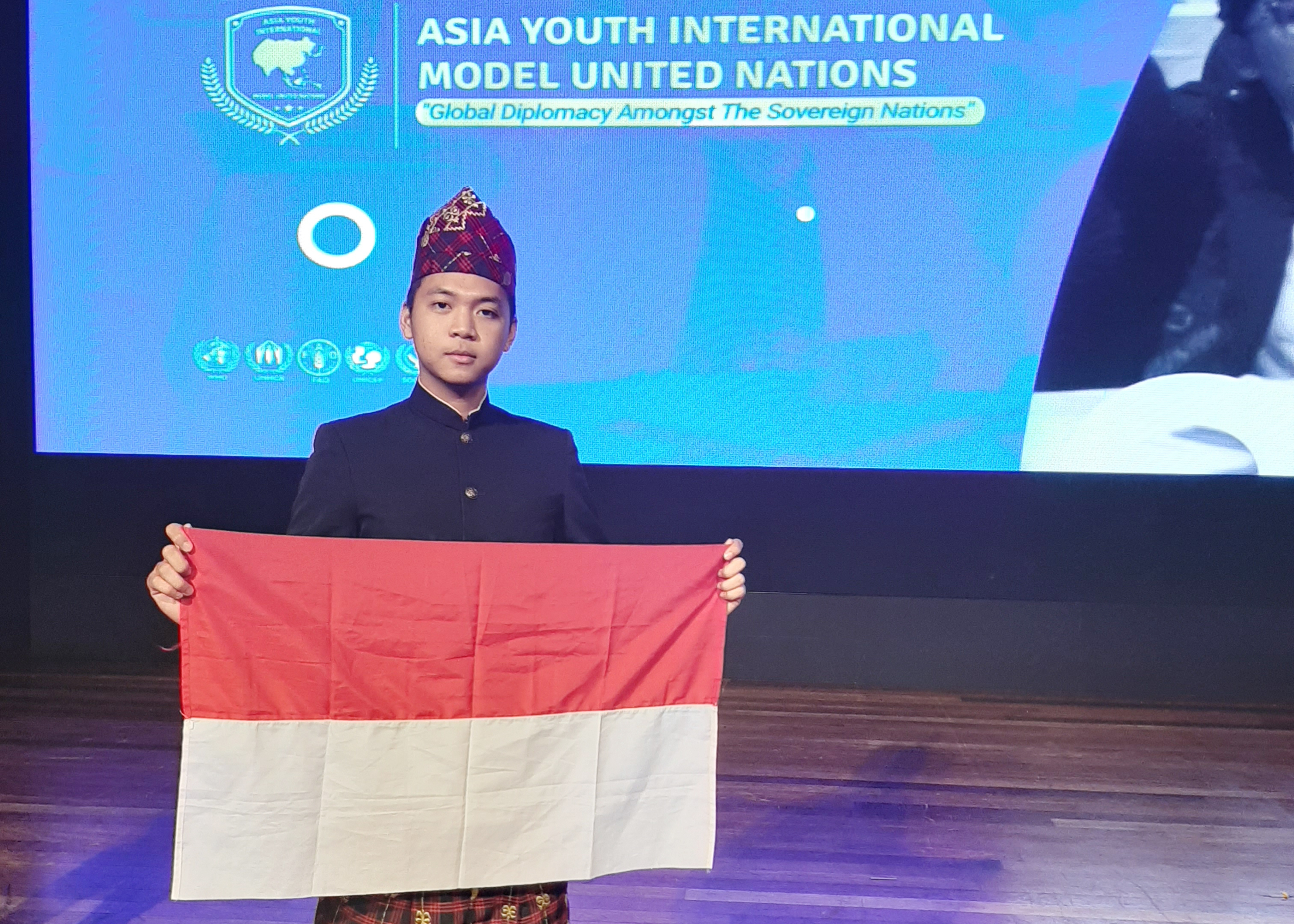 Wakili Indonesia di AYIMUN 2020 Malaysia  Mahasiswa ITERA Sampaikan Gagasan Ketahanan Pangan Dunia