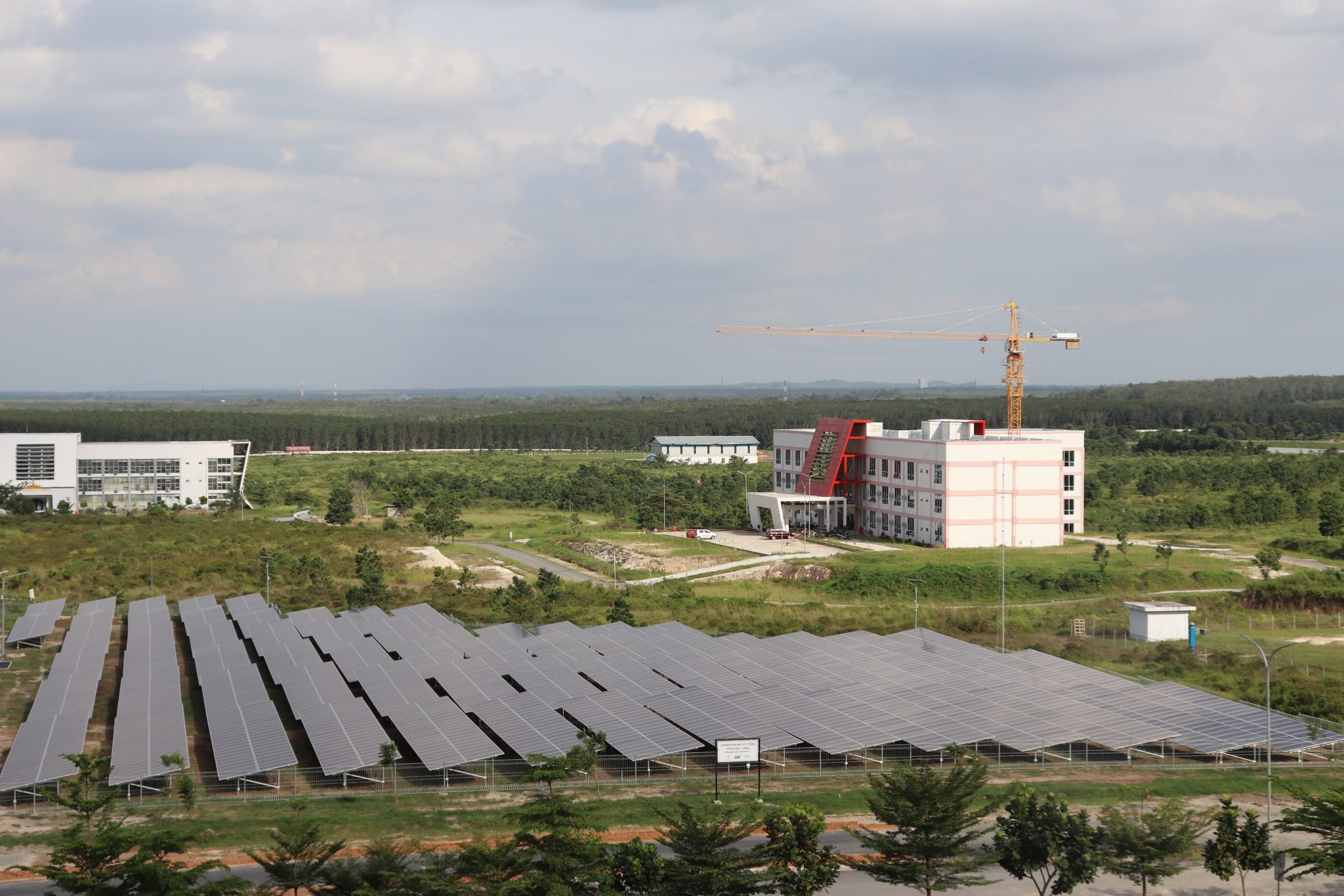 ITERA Resmi Operasikan Laboratorium PLTS Terbesar di Indonesia - ITERA