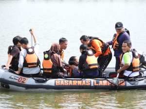 ITERA Gandeng Basarnas Latih Mahasiswa dan Pegawai Pertolongan Saat Bencana