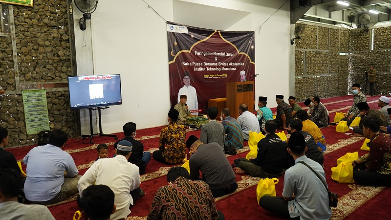 Peringati Nuzulul Quran Sivitas Akademika ITERA Belajar Alquran Bersama