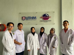 Kembangkan Devais Nanoelektronik Mahasiswa Teknik Elektro ITERA Ikuti Mobility Program di Malaysia