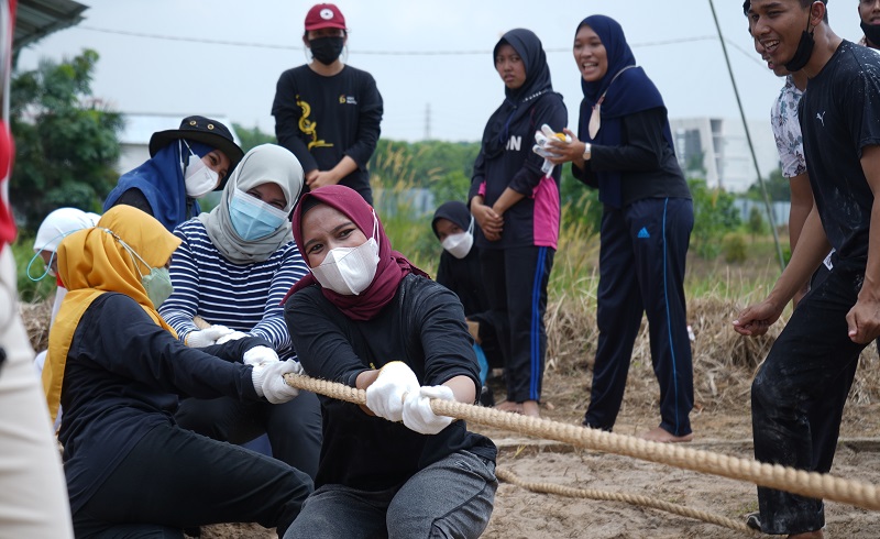 Sivitas Akademika ITERA Antusias Ikuti Perlombaan Peringatan HUT ke-77 RI