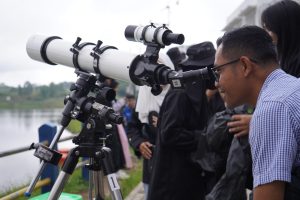 Observatorium Astronomi ITERA Lampung Amati Gerhana Bulan Total