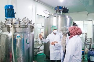 Prodi Rekayasa Kosmetik ITERA Gandeng Dua Industri Kosmetik Nasional Bangun Kerja Sama
