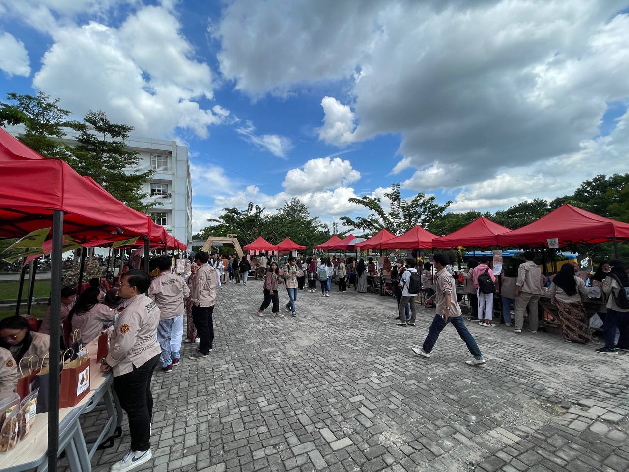 Program Studi Teknologi Pangan ITERA Gelar Bazar Inovasi Pangan