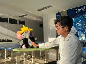 Mahasiswa ITERA Buat Boneka Bicara Berbasis IoT untuk Terapi Speech Delay Anak