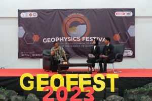 Seminar Puncak Geofest 2023 ITERA, Representasi Upaya Meningkatkan Kreativitas Mahasiswa di Bidang Geofisika