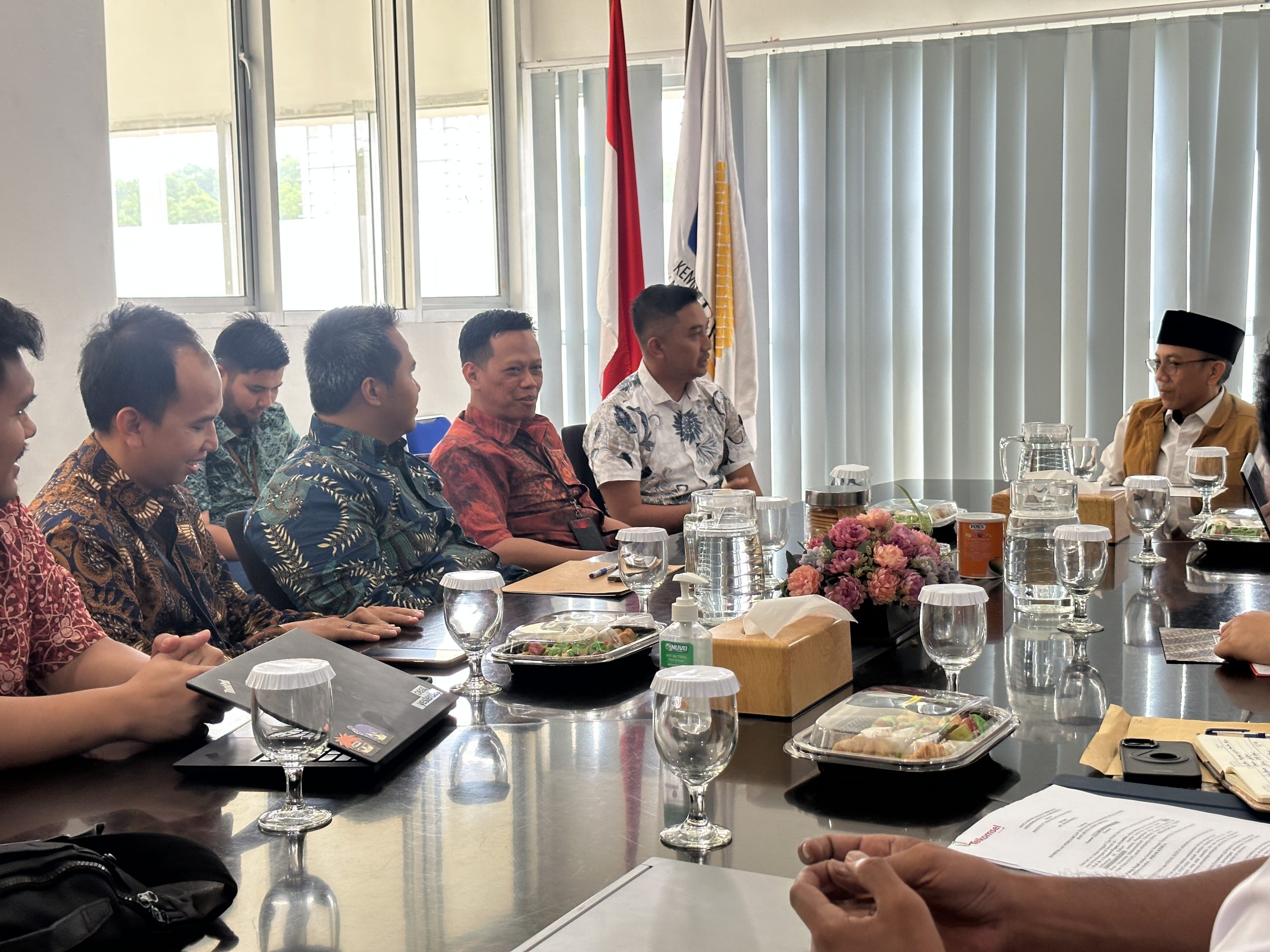 Itera – Telkomsel Bahas Peluang Kerja Sama Layanan Telekomunikasi