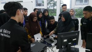 Mahasiswa Politeknik Negeri Sriwijaya Kunjungi Teknik Elektro Itera