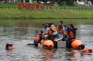 Peringati Hari Kesiapsiagaan Bencana, Itera Adakan Pelatihan Water Rescue