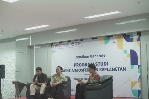 Bahas Potensi Riset Ionosfer, Prodi Sains Atmosfer dan Keplanetan Itera Gelar Studium Generale Bersama Pusat Riset Antariksa BRIN   