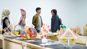 Pameran Seni Mahasiswa DKV Itera, Suguhkan Budaya Jadi Karya