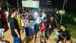 Kolaborasi OAIL Itera dan Mahasiswa KKN-PPM UGM Gelar Wisata Astronomi di Desa Cilimus