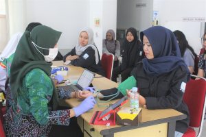 Poliklinik Itera Gandeng PMI dan Himpunan Mahasiswa Gelar Aksi Donor Darah