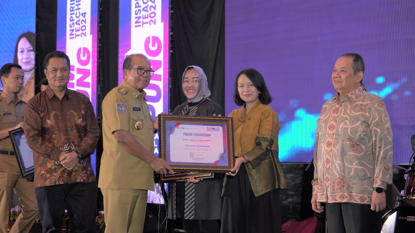 Rektor Itera Raih Penghargaan Inovator Pendidikan Nasional