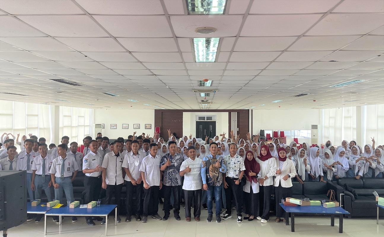 Siswa SMKN 1 Martapura dan Tim Paskibraka Seluma Bengkulu Antusias Mengenal Kampus Itera
