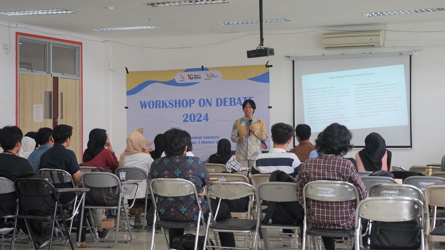 UPA Bahasa Itera Gelar Workshop Debat untuk Tingkatkan Minat Mahasiswa di Ajang NUDC