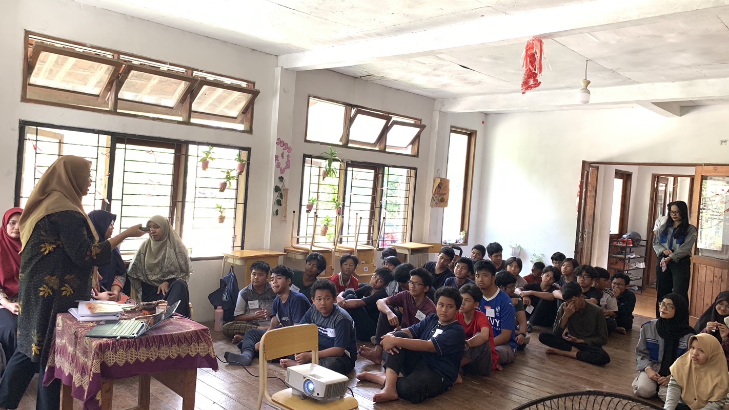 Prodi Teknik Biomedis Itera Sosialisasikan Bahaya Perilaku Seksual Menyimpang Kepada Pelajar