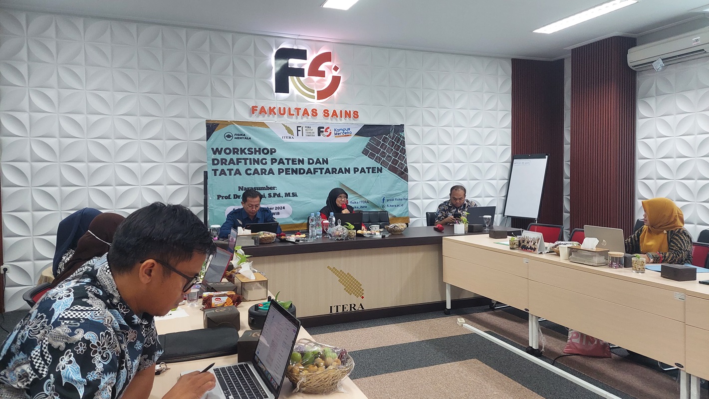 Dorong Sivitas Akademika Aktif Hasilkan Inovasi, Prodi Fisika Itera Gelar Workshop Paten