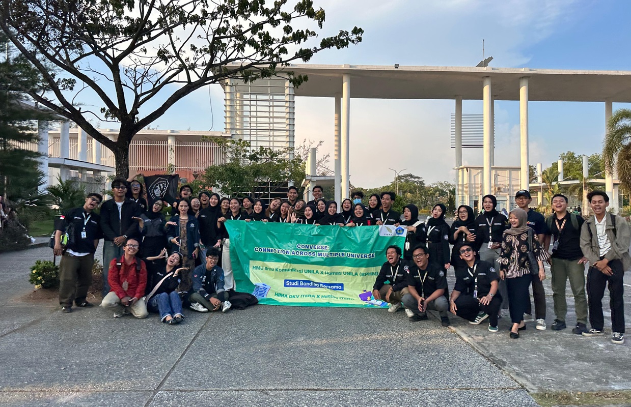 Kunjungi Itera, HMJ Ilmu Komunikasi Unila Diskusi Bersama Humas dan Mahasiswa DKV