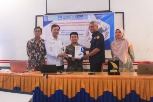 Dosen Itera Latih Siswa SMKN 2 Bandar Lampung Ciptakan Sistem Telemonitoring untuk Mitigasi Banjir