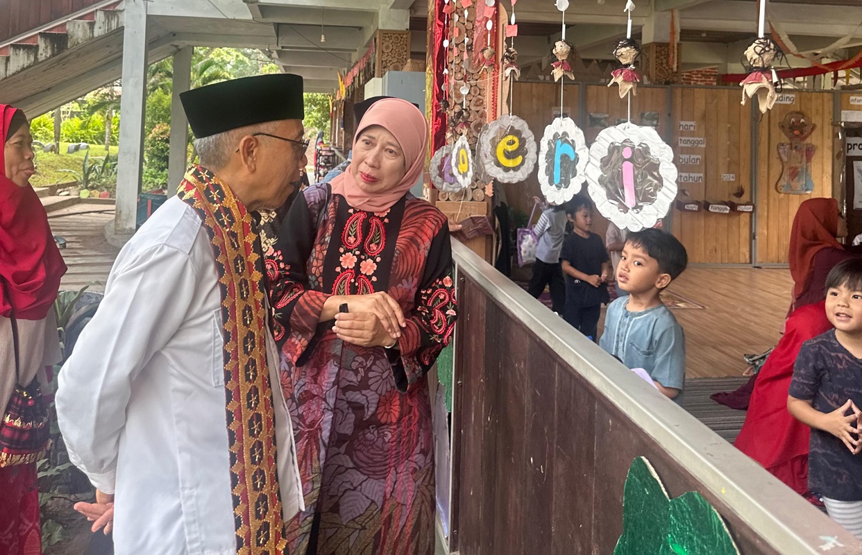 Kunjungi Sekolah Alam Lampung, Rektor Itera Diskusi Pendidikan Hingga Paparkan Konsep Eco-Living