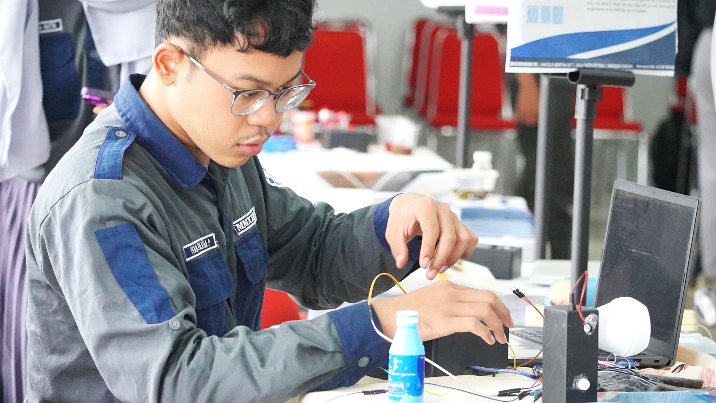 Inovasi Kesehatan Karya Mahasiswa Teknik Biomedis Itera Dipamerkan dalam Bione 3.0