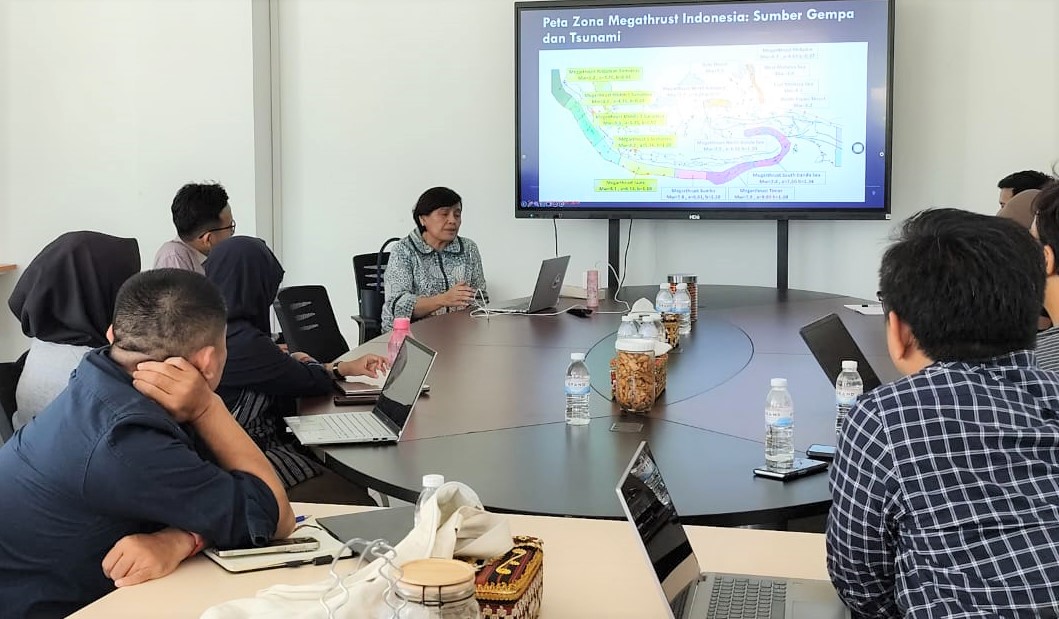 Pusat Mitigasi Gempa dan Tsunami Itera Siap Jalin Kolaborasi Pentaheliks