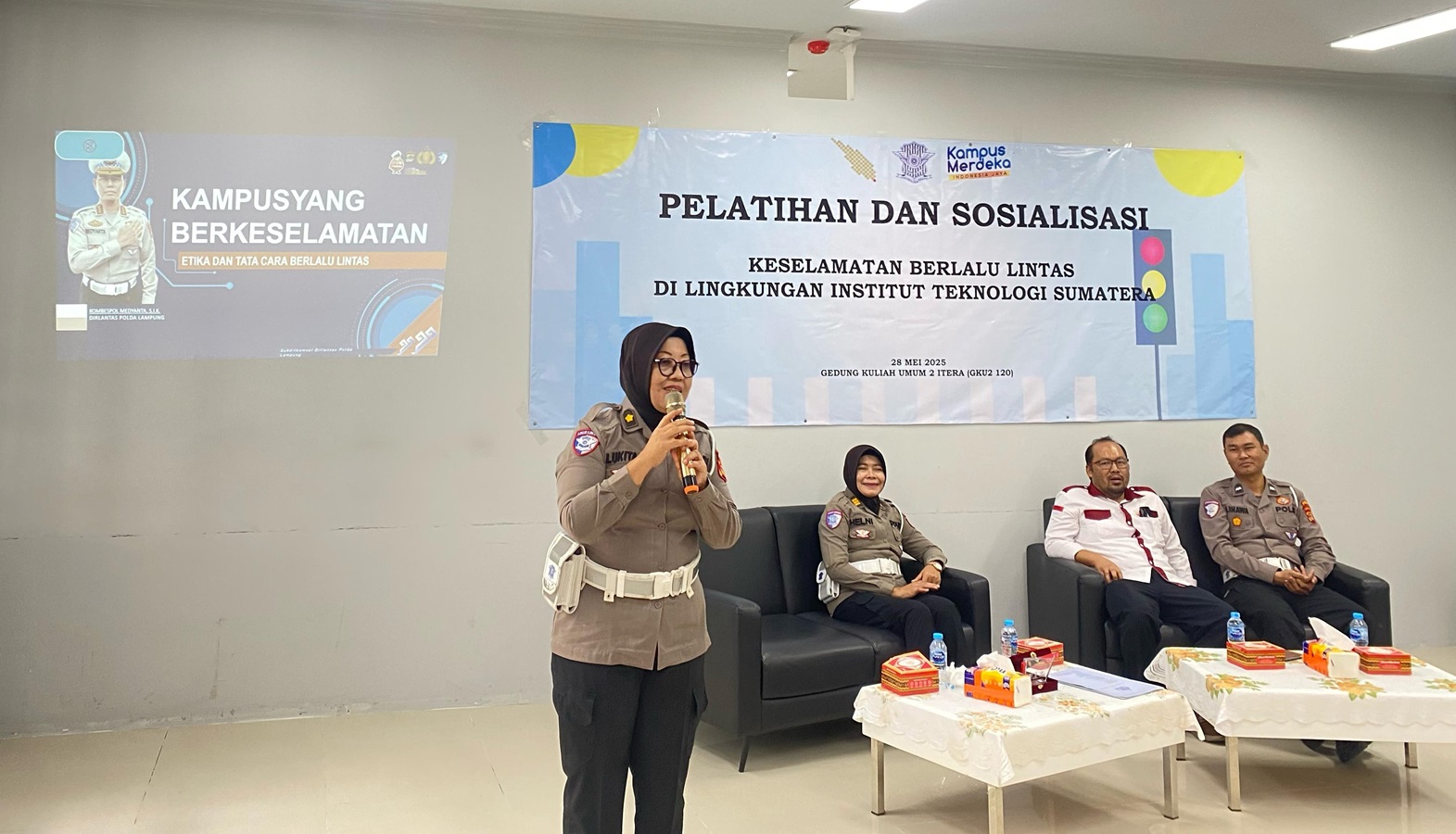 Cegah Kecelakaan di Lingkungan Kampus, K3 Itera dan Ditlantas Polda Lampung Gelar Sosialisasi Keselamatan Berlalu Lintas