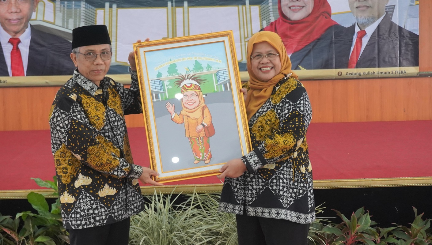 Hangat dan Haru Warnai Pelepasan Purnabakti Kepala Biro Akademik, Perencanaan, dan Umum Itera
