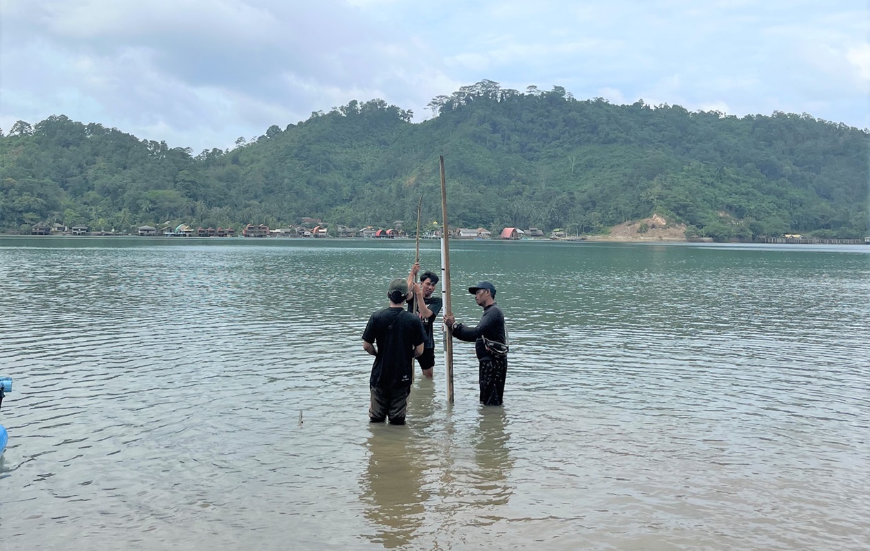 Tim Itera Rancang Pemecah Gelombang Terapung Ramah Lingkungan di Teluk Kiluan