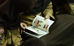 Tim PKM Prodi DKV Itera Kenalkan Komik Edukatif Sahabat Gajah