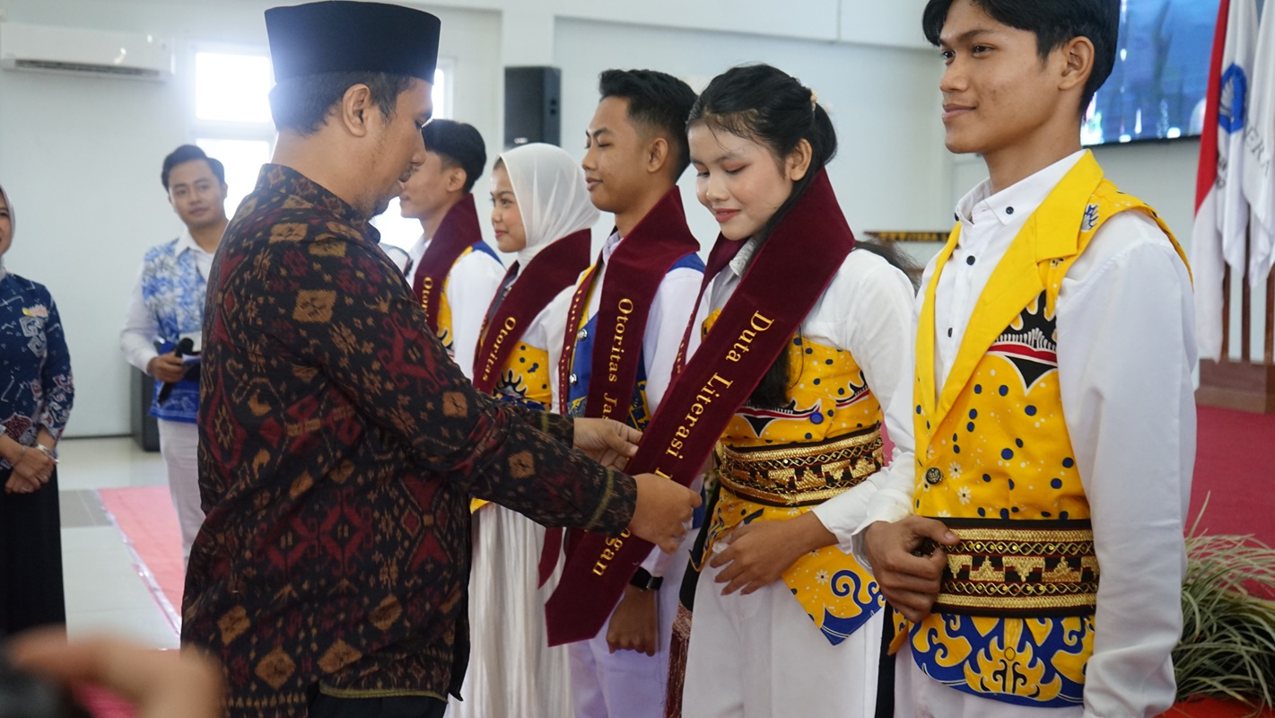 Mahasiswa Itera Dikukuhkan Sebagai Duta Literasi Keuangan