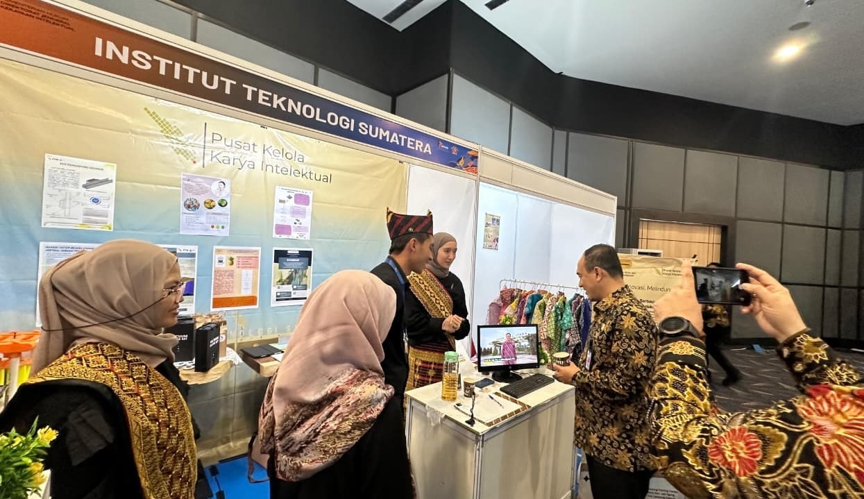 PKKI Itera Tampilkan Inovasi Paten Mahasiswa dan Dosen di IPXpose 2025