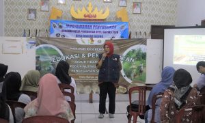 Cegah Stunting, Dosen Farmasi dan Mahasiswa KKN Itera Edukasi Pemanfaatan Jamur Tiram Jadi Produk Nutrasetika