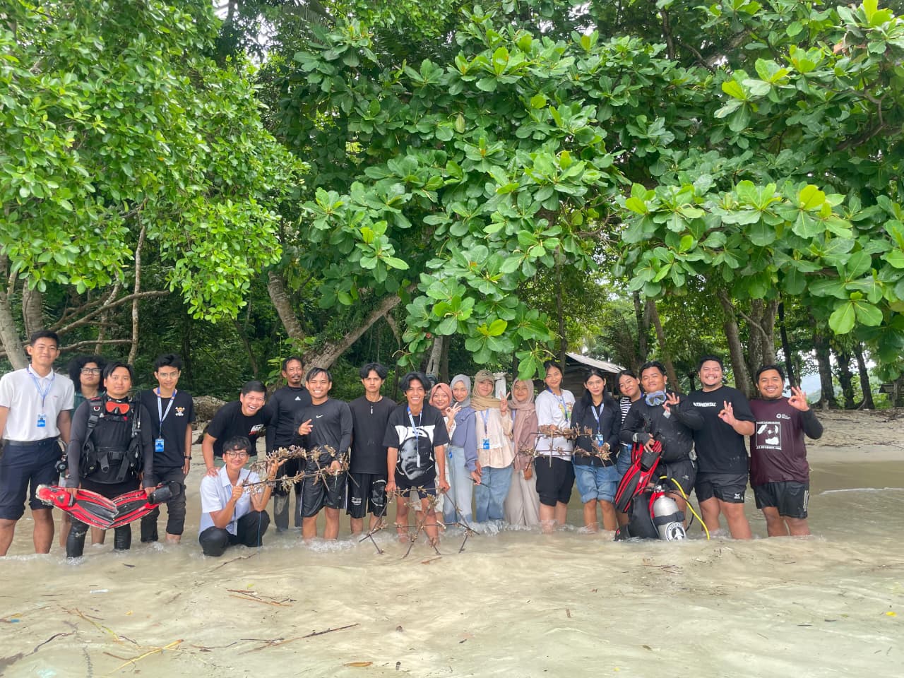 Kolaborasi Dosen dan Mahasiswa Itera Dampingi Pengembangan Wisata Berkelanjutan Teluk Kiluan