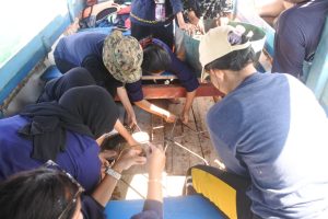 Prodi SLL Itera Bersama PT Bukit Asam Gagas Gerakan Penanaman Lamun dan Transplantasi Terumbu Karang
