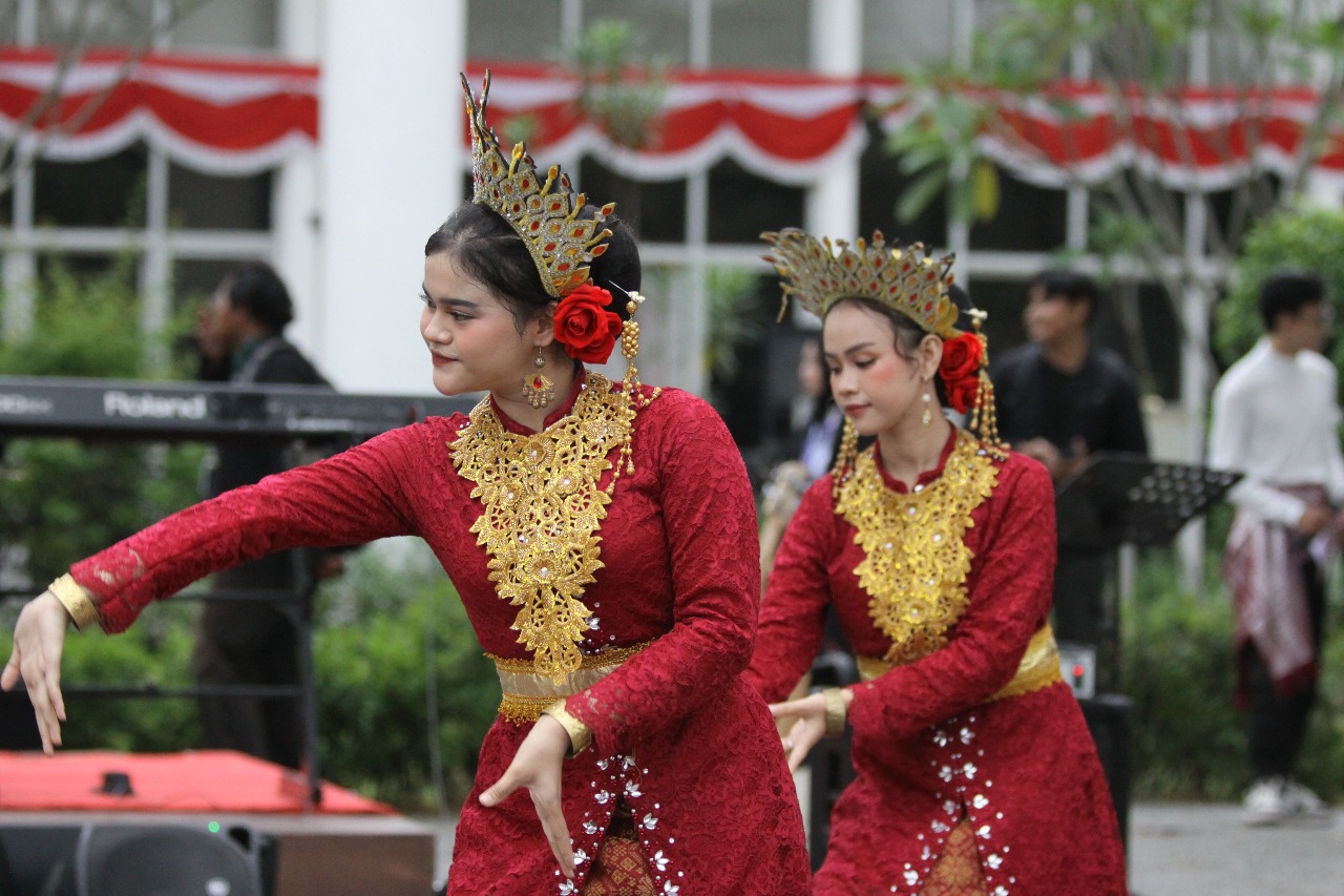 Komunitas Angso Duo Itera Tampil Perdana di Mimbar Seni Mahasiswa