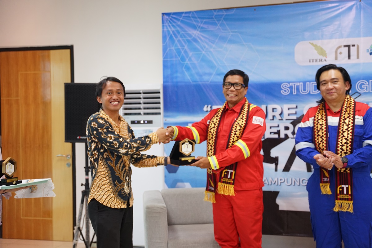 Studium Generale Rekayasa Minyak dan Gas Itera Kupas Strategi Industri Hadapi Transisi Energi