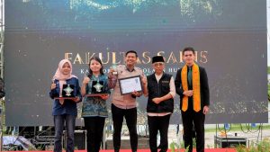 Apresiasi Kinerja Insan Humas, Rektor Itera Berikan Penghargaan dalam Anugerah Humas Itera