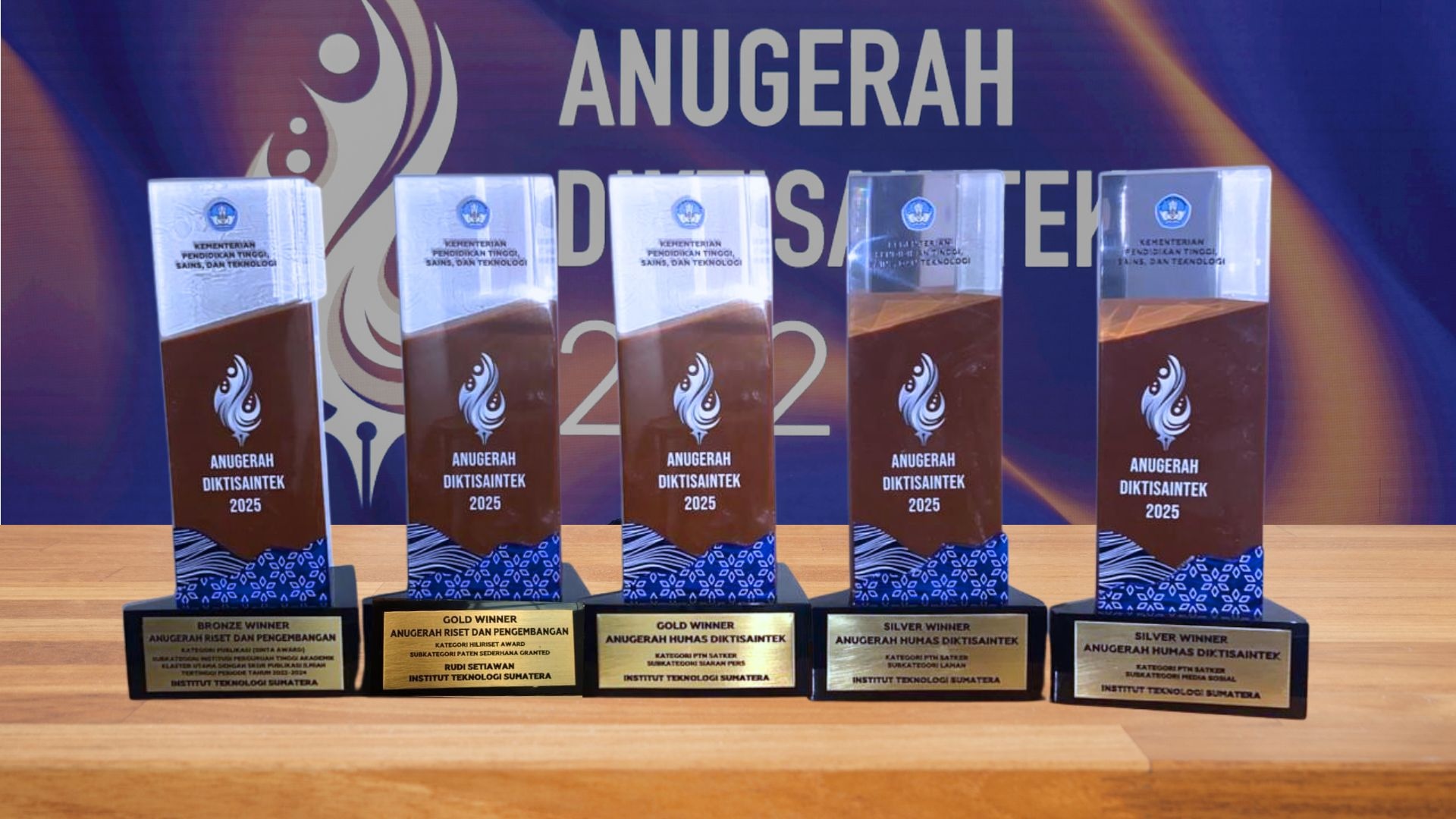 Itera Raih Lima Penghargaan Anugerah Diktisaintek 2025, Siaran Pers dan Paten Sumbang Gold Winner
