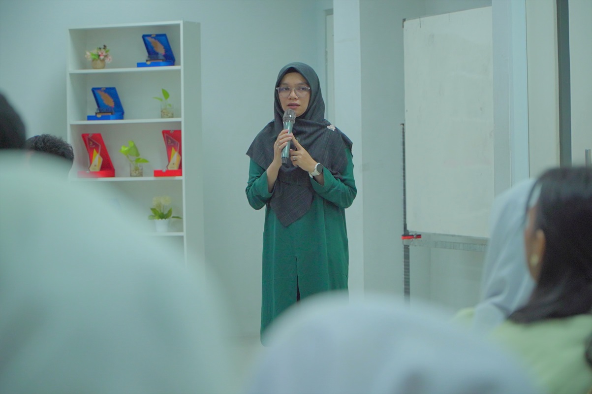 Dorong Literasi Pendidikan Tinggi, Fakultas Sains Itera Terima Kunjungan Siswa SMAN 1 Bakauheni