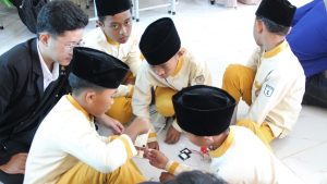 Tim Teknik Elektro Itera Kenalkan Literasi Energi Sejak Dini di SD Islam Darul Athfal