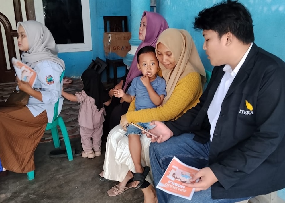 Tingkatkan Layanan Kesehatan Desa, Dosen Teknik Informatika Itera Luncurkan Aplikasi PosyanduKu